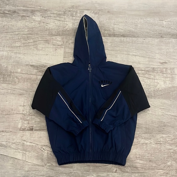 Nike Swoosh Jacket with Hoodie Color: Blue Size: M (10-12) RN: 56323 - Picture 2 of 13